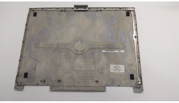 Кришка матриці корпуса для ноутбука Dell Inspiron 8500, 15.0", ECDQ001G00L, Б/В. Всі кріплення цілі.Без пошкоджень. Є подряпини. - 307792