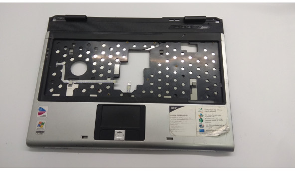 Середня частина корпуса для ноутбука Acer Aspire 3620, MS2180, 14.1", 60.4G303.003, Б/В. Всі кріплення цілі. Є тріина (фото).