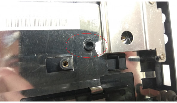 Середня частина, корпуса для ноутбука HP Compaq nx9105, nx9110, 15", APHR6371000, Б/В. Зламані кріплення(фото) - 307897