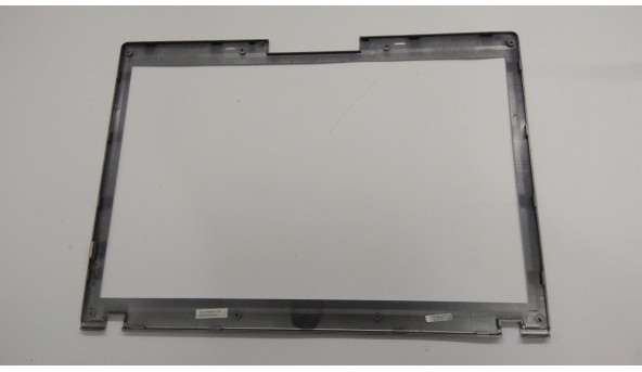 Рамка матриці корпуса для ноутбука Targa Traveller 1576, 15.4", e2p-632b113-ta2, Б/В. Є тріщина на самому куті (фото). - 307916