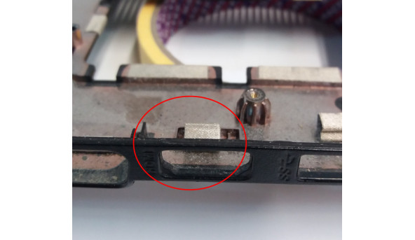 Нижня частина для Asus X555LA, X555L, R556LA, F555L, 13N0-R7A0622, 13NB0621AP0522, Б/В, Пошкоджене одне кріплення, тріщини на HDMI та вент. решітці (фото).