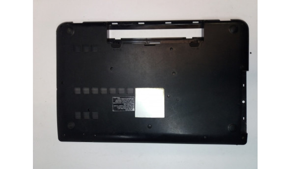 Рамка матрицы корпуса для ноутбука Toshiba Satellite L300, 15 4 ", V000130010, Б / У. Все крепления целые. Без повреждений.