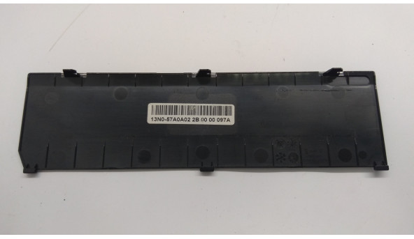 Сервисная крышка батареи для ноутбука ASUS N51T, 13N0-57A0A02, Б / У. В хорошем состоянии, без повреждений. Есть царапины и потертости.