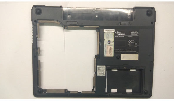 Нижня частина корпуса для ноутбука Fujitsu Amilo Pro V3515, LM10W, DZ 80-41203-10, Б/В. Зламане кріплення(фото)