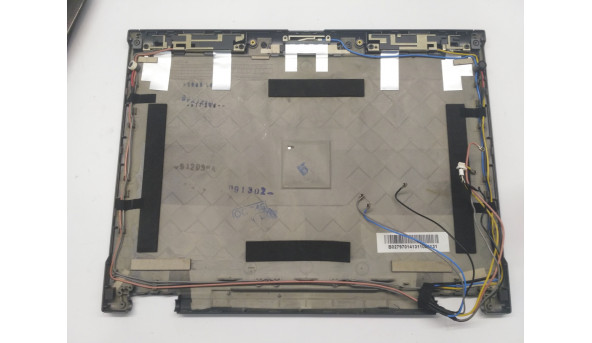Кришка матриці корпуса для ноутбука Fujitsu Esprimo U9210, 12.1", Б/В. Всі кріплення цілі.Без пошкоджень. - 308014