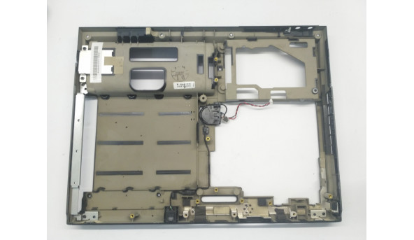 Нижня частина корпуса для ноутбука Fujitsu Esprimo U9210, 12.1", Б/В. Всі кріплення цілі.Без пошкоджень. - 308018
