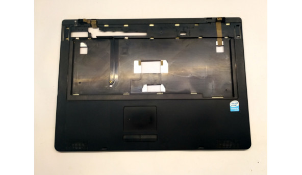 Середня частина корпуса для ноутбука  Aristo Smart 350V, 15.4", 340810300001, Б/В. Кріплення всі цілі. Без пошкоджень, відсутня верхня панель(фото)