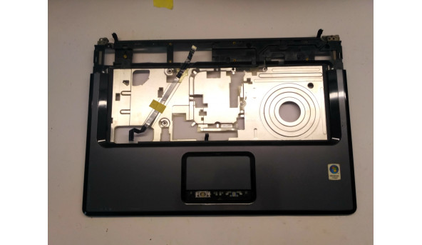 Середня частина корпуса для ноутбука  HP Compaq Presario V6000, 15.4", 454170-001, Б/В. Кріплення всі цілі. Відсутня верхня панель та кнопки тачпаду(фото)