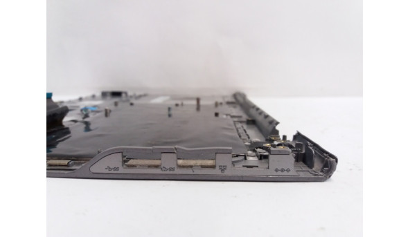 Середня частина корпуса для ноутбука Samsung NP535U4C, BA75-04159C, Б/В. Має пошкодження по периметру. Пошкоджене одне кріплення. Клавіатура неробоча. - 308144