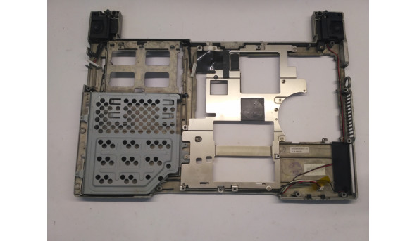 Нижня частина корпуса для ноутбука MSI M610, 15.0", E23-1004050-P62, Б/В. Всі кріплення цілі.Без пошкоджень. - 308151