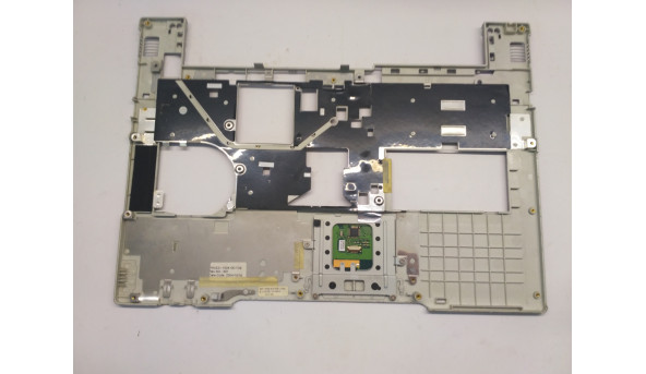 Середня частина корпуса для ноутбука MSI M610 , 15.0", E21-1004100-Y28, Б/В. Кріплення всі цілі. Є потерьості та подряпини, відсутня верхня панель - 308152