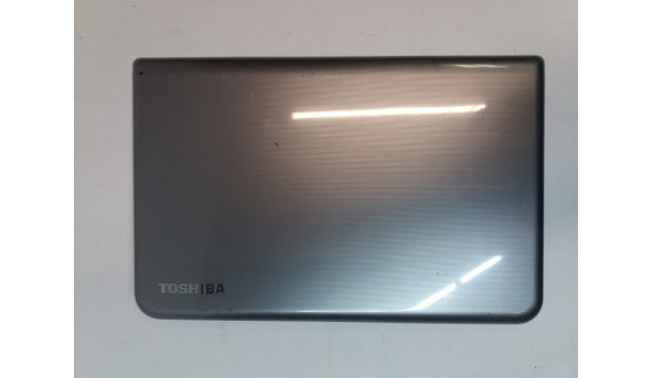 Кришка корпусу для Toshiba Satellite L50,, AL50t-A, B0672310i10,V000312850, 15.6", Б/В. Без пошкоджень, всі кріплення цілі.