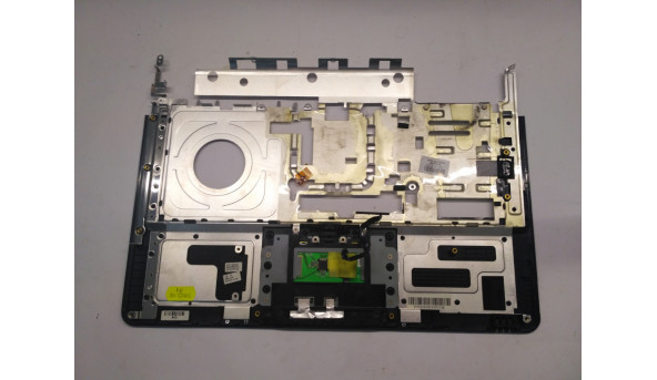 Середня частина корпуса для ноутбука HP Pavilion dv6000, dv6243cl, 15.4", 431416-001, Б/В. Кріплення всі цілі. Без пошкоджень, відсутня верхня частина та кнопка тачпаду - 308172