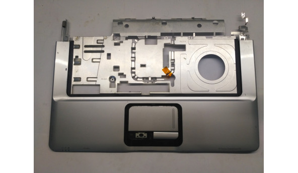 Средняя часть корпуса для ноутбука HP Pavilion dv6000, dv6243cl, 15 4 ", 431416-001, Б / У. Крепление все цели. Без повреждений, отсутствует верхняя часть и кнопка тачпада