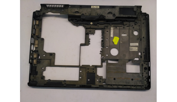 Нижня частина корпуса для ноутбука Dell Studio 1535, 15.4", CN-0R121D, Б/В. Всі кріплення цілі. Без пошкоджень - 308182