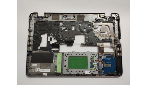 Середня частина корпуса для ноутбука HP EliteBook 840 G1, 14.0", 6070B0676603, 804336-001, б/в. Кріплення цілі, зліва є пошкоджений кут та тріщинка (фото) - 308200