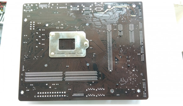 Нова материнська плата для ПК GIGABYTE GA-H110M-D2P, rev.1.0, аналог GA-H110M-S2HP, Socket 1151, повністю робоча, не працює мережа, в подарунок даємо свою мережеву карту. - 308380