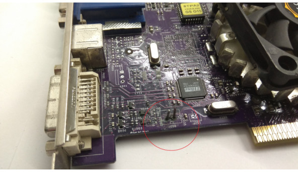 Відеокарта ASUS V8440, NVIDIA GeForce 4 Ti 4400, 128MB, AGP, VGA 15-pin D-sub,  TV-out, DVI, Б/В. Протестована, робоча, є сліди ремонту (фото)
