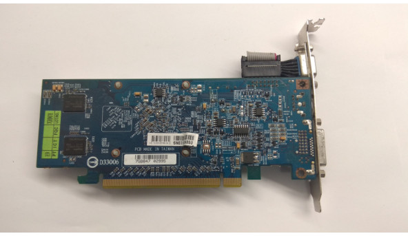Відеокарта Gigabyte GV-RX155256DE-RH,  графічна карта,  ATI Radeon X1550,  256 МБ, 64-bit,  не робоча. Б/В