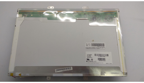 Матриця LG PHILIPS, LP154W01(TL)(A2), 15.4", 30-pin, WXGA 1280x800, Б/В. Вирване живлення для інвертора (фото), стан вказати не можу. Є мінімальні подряпини. - 308596