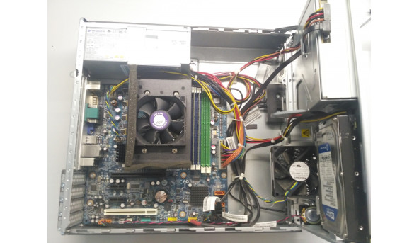 Брендовий Системний блок Lenovo ThinkCentre, Материнська плата Lenovo ThinkCentre M75e. Процесор Dual Core AMD Athlon II X2 250, 3000Mhz. Жорсткий диск Seagate  250gb. Оперативна пам'ять DDR3-1333, 4gb.