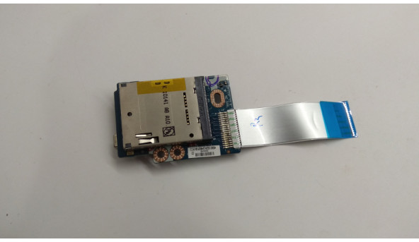 USB, Card Reader, Firewire 4 pin iLink роз'єми для ноутбука HP Probook 6545b, LS-4962P, Присутні сліди корозії.