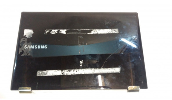 Кришка корпуса для ноутбука Samsung RС730, 17.3", ba75-03245a, Б/В. Всі кріплення цілі, Подряпини, потертості.