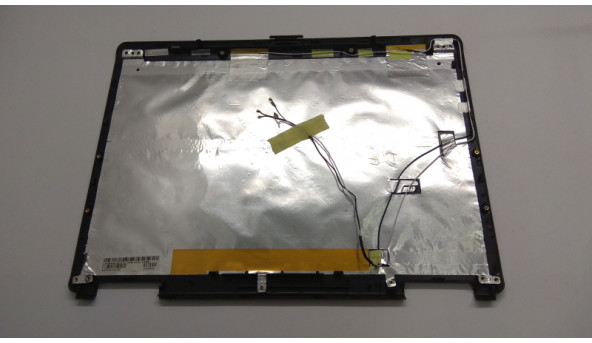 Кришка матриці корпуса для ноутбука Toshiba Satellite L40-14B, 15.4", 13GNQA1AP011-4TB, Б/В. Всі кріплення цілі. Без пошкоджень. Є незначні подряпини. - 308790