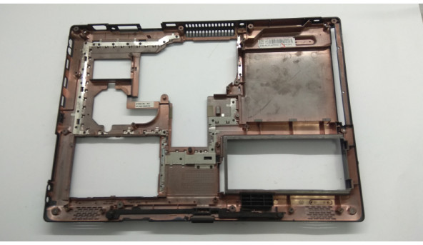 Нижня частина корпуса для ноутбука Asus F5R, 15.4", 13GNLF1AP054, Б/В. Всі кріплення цілі. Без пошкоджень. - 308824