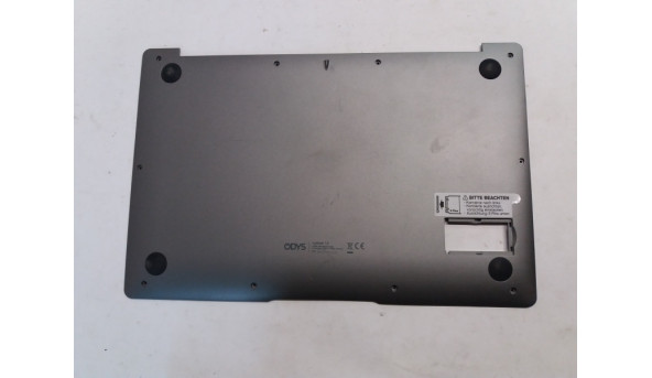 Нижня частина корпуса для ноутбука Odys myBook 14, D1479B, Б/В, пошкоджено одне кріплення (фото)