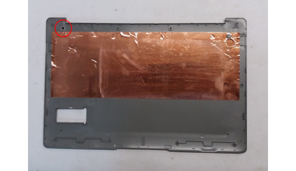 Нижня частина корпуса для ноутбука Odys myBook 14, D1479B, Б/В, пошкоджено одне кріплення (фото)