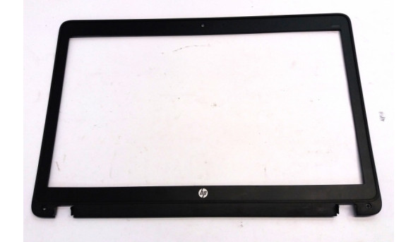 Рамка матриці корпуса для ноутбука  HP Probook 450 G1, 15.6", 721934-001, Б/В. Всі кріплення цілі.