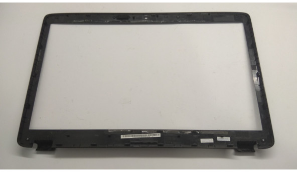 Рамка матриці корпуса для ноутбука Acer Aspire 7736Z, 17.3", 41.4FX01.001, Б/В. Всі кріплення цілі. Без пошкоджень. - 308861