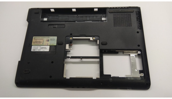Нижня частина корпуса для ноутбука HP Pavilion dv6500, dv6625ew, 15.4", 446513-001, Б/В. Всі кріплення цілі. Без пошкоджень.
