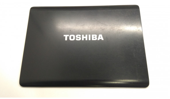 Кришка матриці корпуса для ноутбука Toshiba Satellite Pro A200, 15.4", AP019000220, Б/В. Є два зламані кріплення (фото).