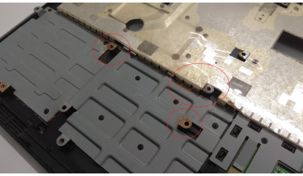 Середня частина корпуса для ноутбука Acer Aspire 9410, MS2195, 17.0", 60.4g902.003, Б/В. Всі кріплення цілі. Присутні сліди корозії(фото). - 309060