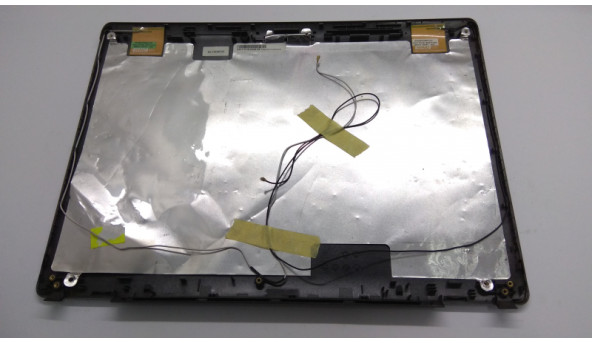 Кришка матриці корпуса для ноутбука Toshiba Satellite L300, 15.4", B0247101K100, Б/В. Всі кріплення цілі. Без пошкоджень. Є подряпини. - 309082
