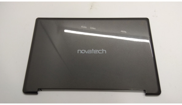 Кришка матриці корпуса для ноутбука  Clevo W830t, 13.3", 6-39-W83T1-022, Б/В. Всі кріплення цілі. Відірваний одни провід.