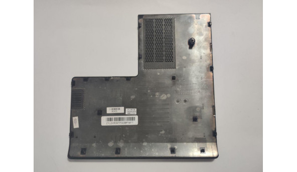Сервисная крышка для ноутбука HP Pavilion G7 (G7-2200SW, 3HR39SDTP00, ZYU3HR39TP003) Б/У - 309097