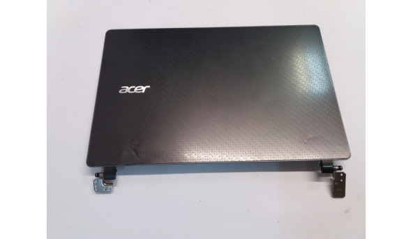 Кришка матриці корпуса разом з петлями для ноутбука  Acer Aspire V3-371, RAY46002B05, 141010A02, Б/В, Всі кріплення цілі, вмятини,