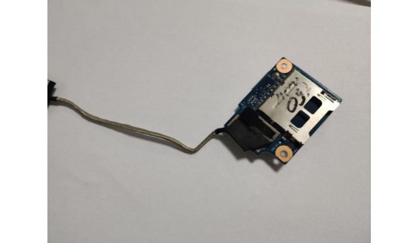 Додаткова плата, Card Reader та роз'єм для батареї BIOS, для ноутбука Acer Aspire M3, M3-581T, 15.6", б/в, в хорошому стані. - 309133