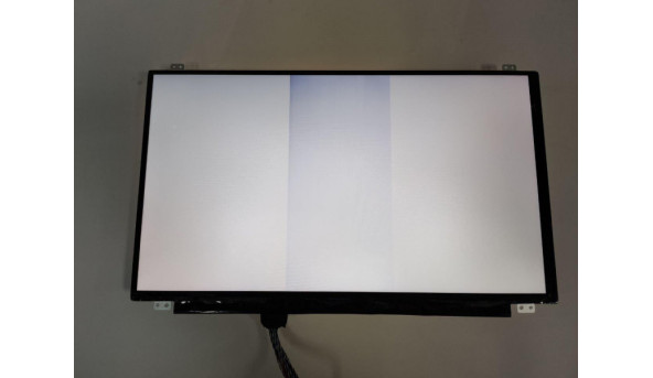 Матриця  AU Optronics,  B156HTN03.2,  15.6'', LCD,  Full HD 1920x1080, 40-pin, Slim, б/в. Не реагує на зміну кольорів
