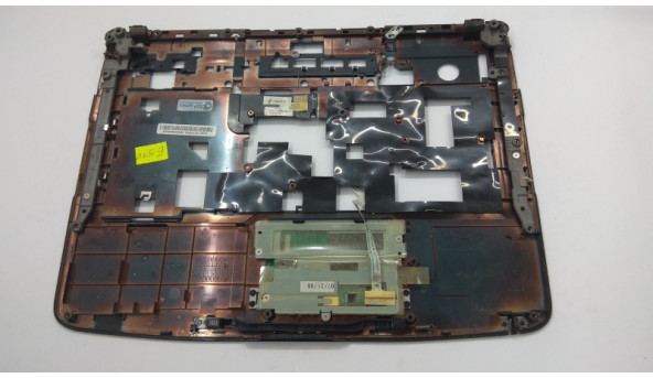 Середня частина корпуса для ноутбука Emachines E510, 15.4", AP05R000400, Б/В. Всі кріплення цілі. Без пошкоджень. Відсутня верхня панель та кнопка тачпаду. - 309231