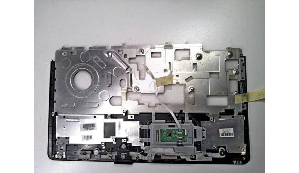 Середня частина корпуса для ноутбука HP PAVILION DV9000, 17.0", 448011-001, Б/В. Всі кріплення цілі. Без пошкоджень. - 309239