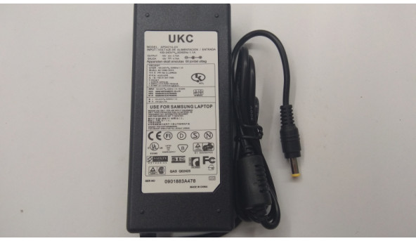 Зарядка для ноутбука Samsung, Model: AP04214-UV, Input: 100-240V, 50-60Hz-1.1A, Output: 19V-4.74A, Нова - 309283