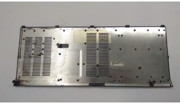 Сервісна кришка для ноутбука Fujitsu Amilo Pi3525, Pi3540, 83GF50090-00, Б/В. В хорошому стані, без пошкоджень. Є подряпини та потертості. - 309315