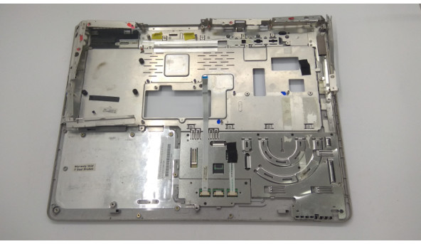 Середня частина корпуса для ноутбука Fujitsu Amilo Pi 2550, 15.4", 83gp55500-00, Б/В. Всі кріплення цілі. Без пошкоджень. - 309318
