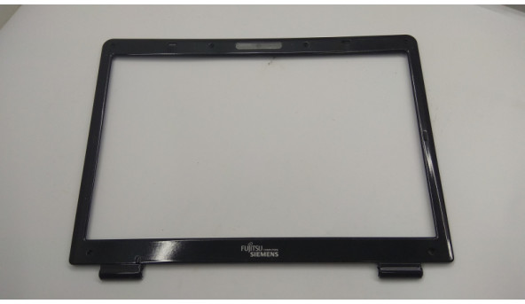 Рамка матриці корпуса для ноутбука Fujitsu Amilo Pi 2550, 15.4", 83gp55085-00, Б/В. Всі кріплення цілі. Без пошкоджень.