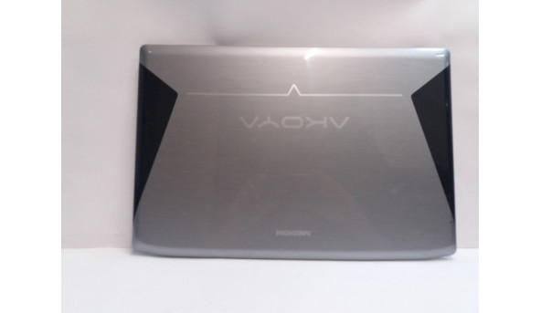 Кришка матриці корпуса для ноутбука Medion Akoya P6622, MD98250, P6624, MD98390, 15.6", 60.4GU26.001, Б/В. В хорошому стані, є подряпини та потертості.