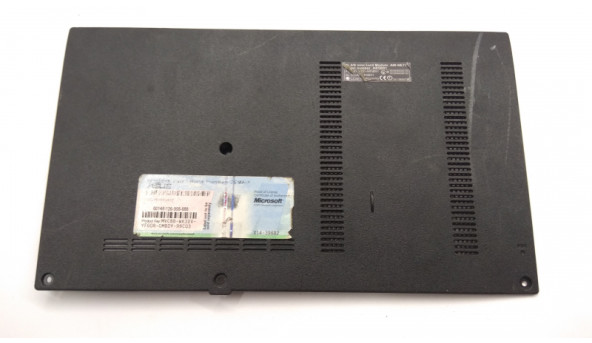 Сервісна кришка для ноутбука Asus PRO 61S, 13N0-BTA0601, Б/В. В хорошому стані, без пошкоджень. Є подряпини та потертості. Присутні сліди корозії.